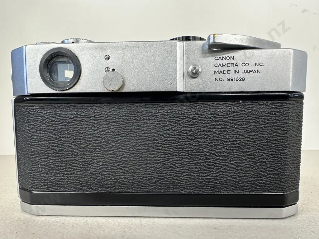 Vintage Canon Model 7 Rangefinder Film Camera No881628, Body Only, Made In Japan Image 1++