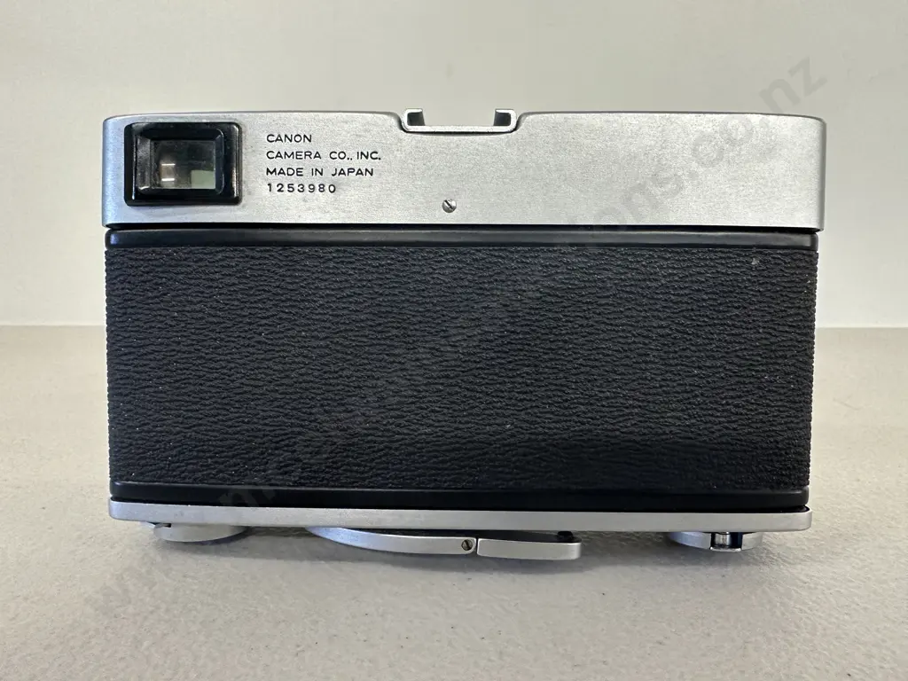 Vintage Canon Canonet Rangefinder Camera No1253980 With Canon Lens SE 45mm 1:1.9 Image 1++