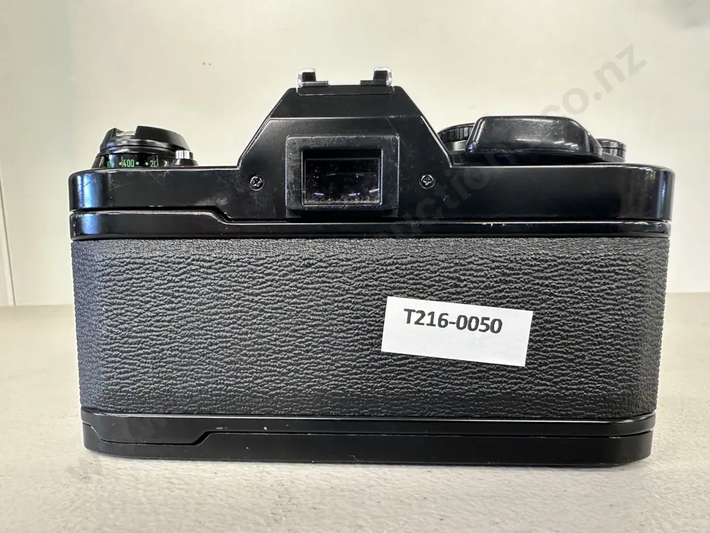 Canon AL-1 QF 35mm SLR Film Camera With Canon FD 50mm 1:1.4 Lens, Made In Japan Image 1++