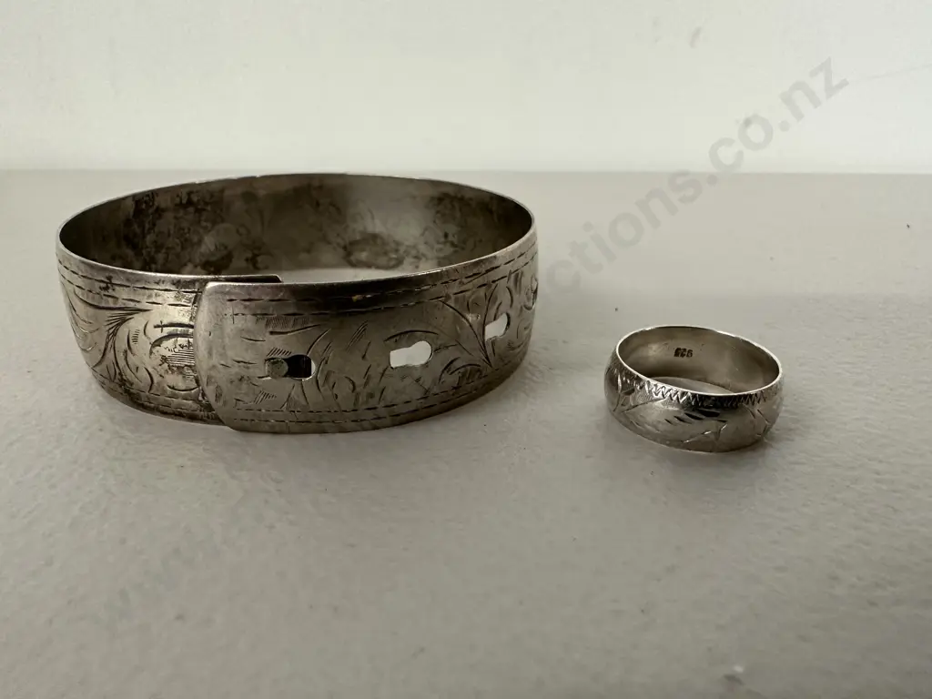 Hallmarked Sterling Silver Bracelet with Etched Sterling Silver Ring Image 1++