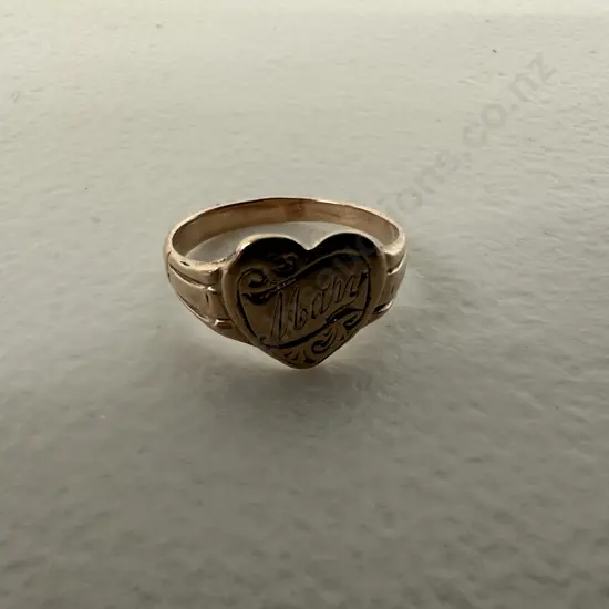 9ct Etched Gold Signet Ring