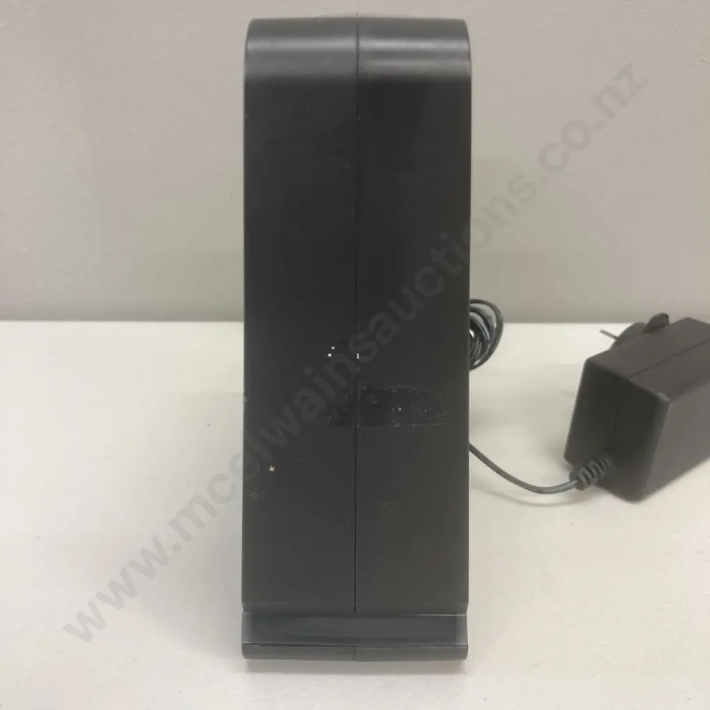 Maxtor OneTouch 4 250GB Desktop External Hard Drive Image 1++