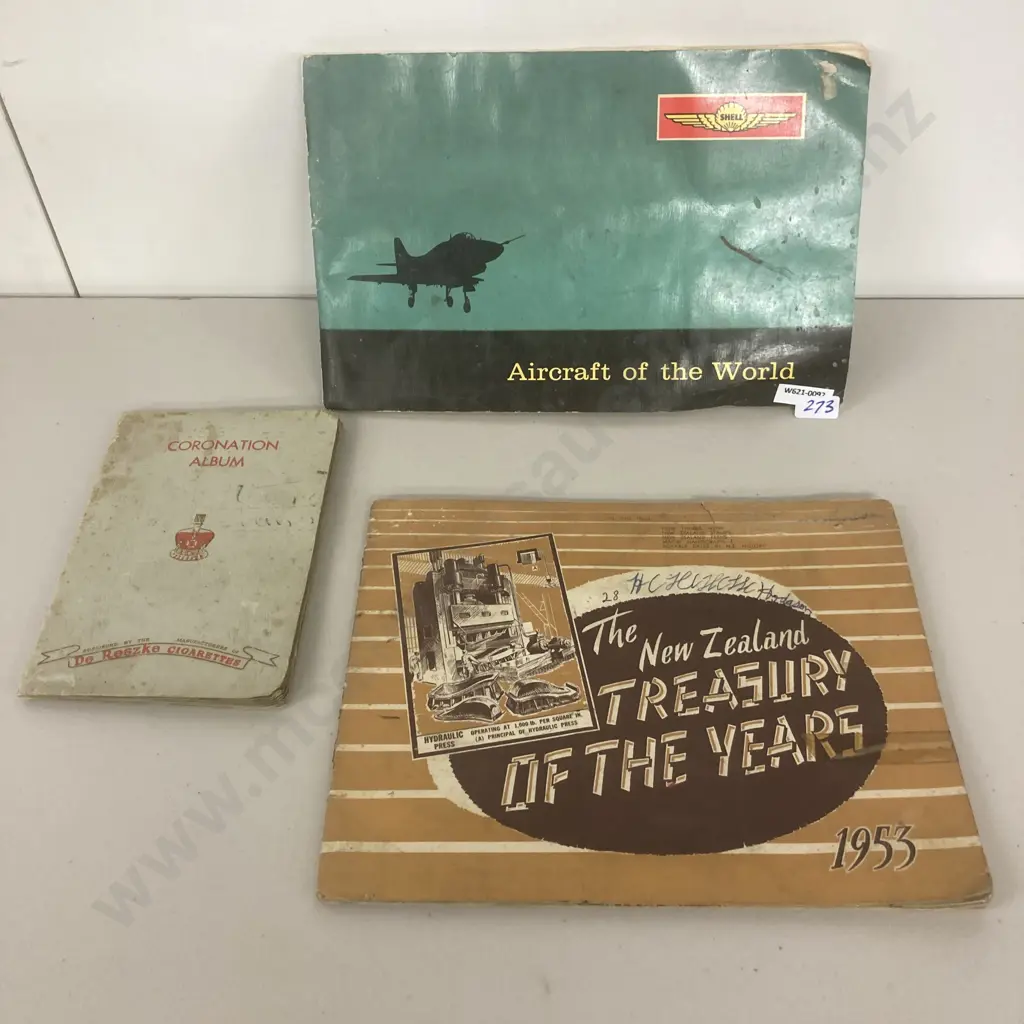 Sanitarium Volume 9 of The New Zealand Treasury Of The Years, 1953 & Two Vintage Cigarette Card Albums Image 1++