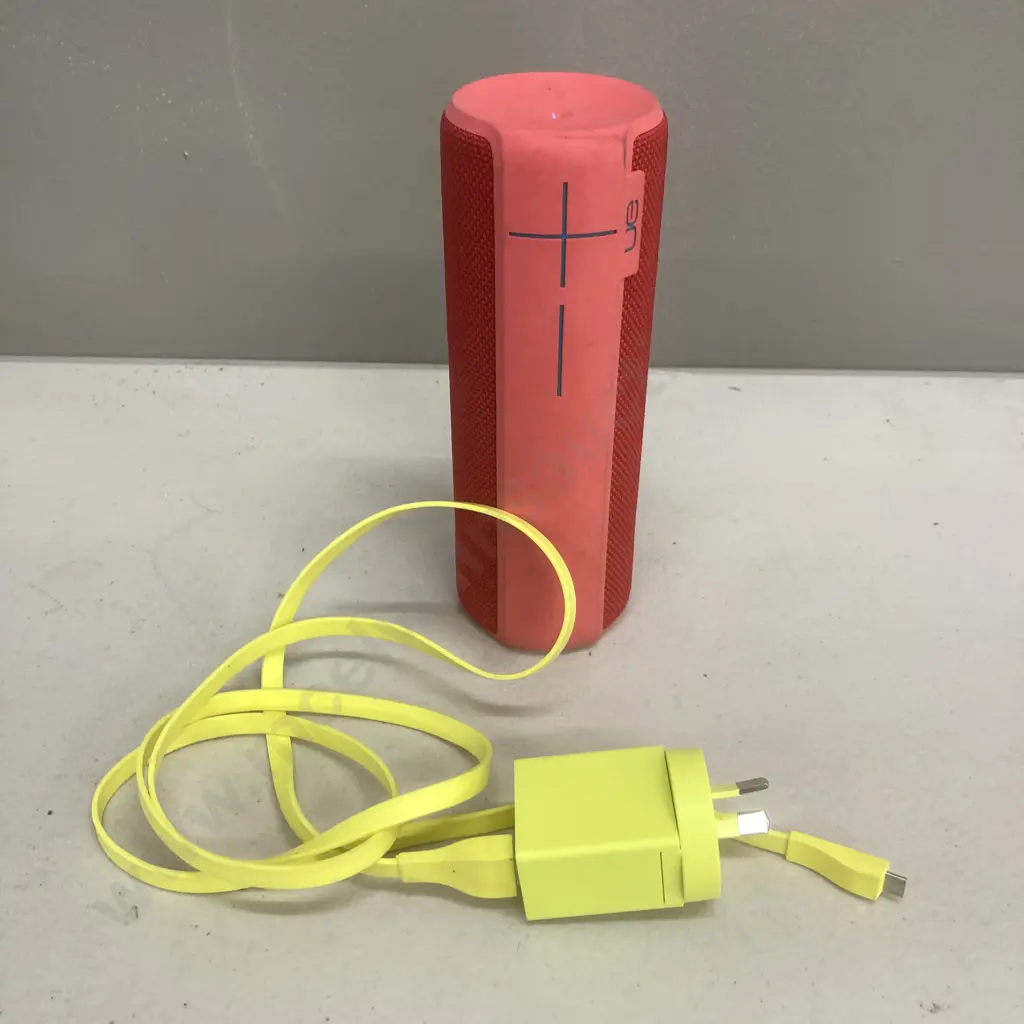 Logitech UE Boom 2 Portable Wireless Speaker (S-00151 ) Image 1++