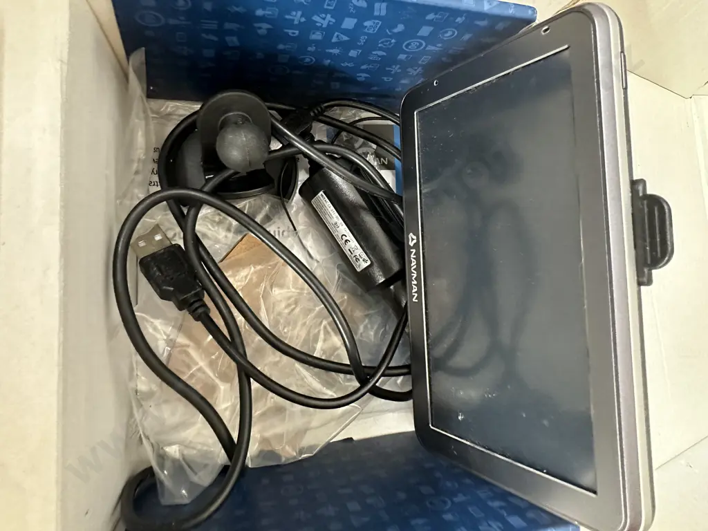 Navman MY560LMT Image 1++