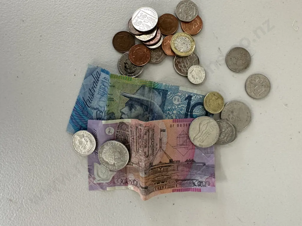 Selection Of Notes & Coins Image 1++