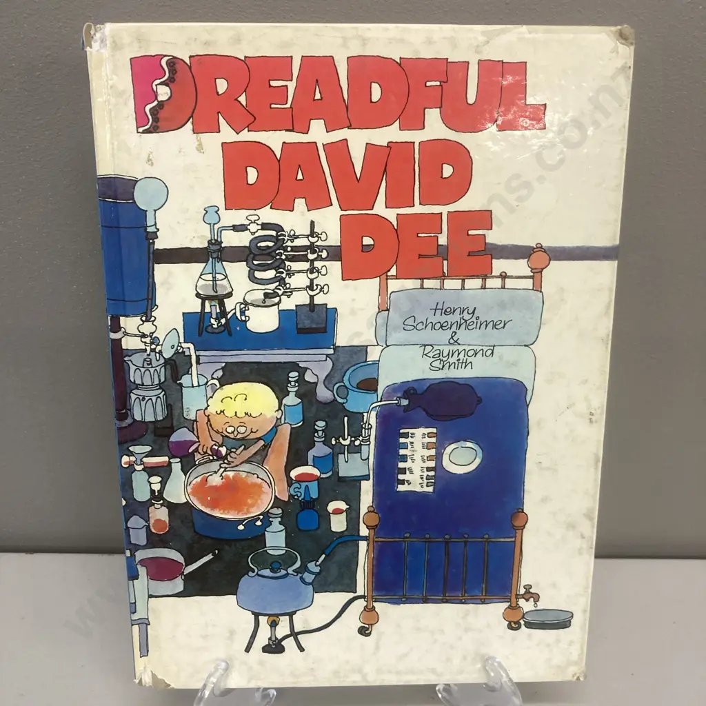 Rare Book - Dreadful David Dee by Henry Schoenheimer and Raymond F. Smith. 1985 Hutchinson of Australia. Hardcover Image 1++