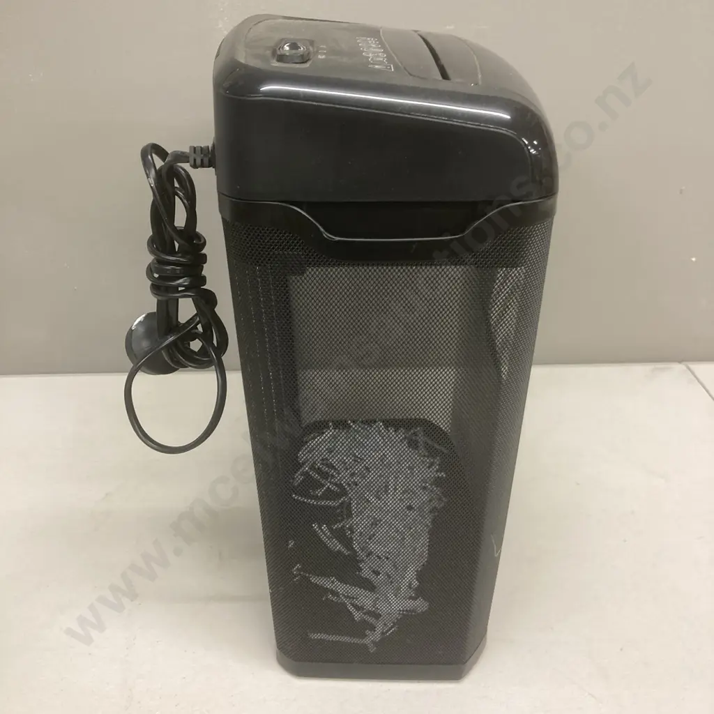 Fellowes Powershred M-6C Cross Cut Paper Shredder & 12oz Bottle of Oil Image 1++
