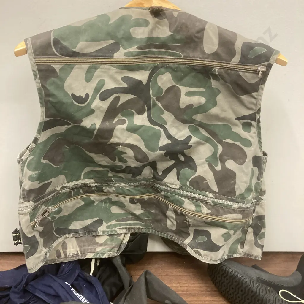 Camo Fly Vest, Gloves, Pro-Dive Boots, Chilly Bin Etc Image 1++