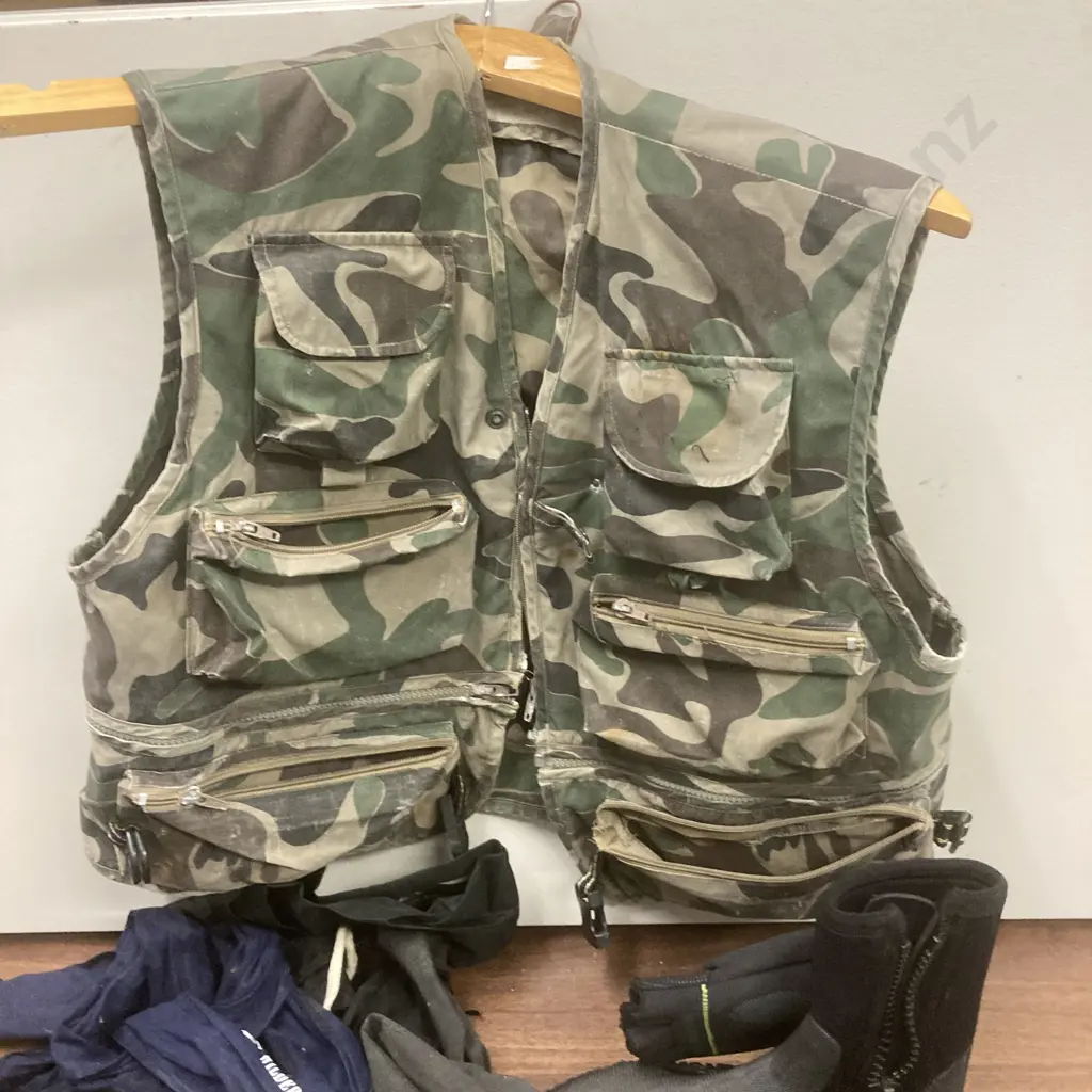 Camo Fly Vest, Gloves, Pro-Dive Boots, Chilly Bin Etc Image 1++