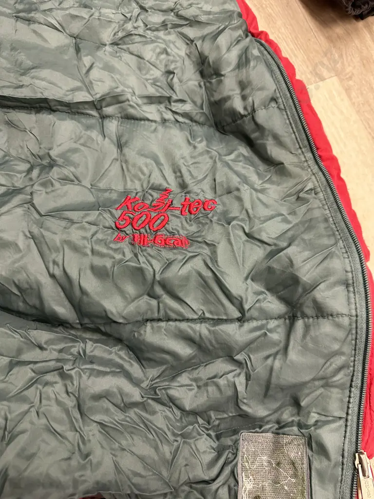 Kozi-Tec 500 Hi-Gear Sleeping Bag With Compression Sack Image 1++
