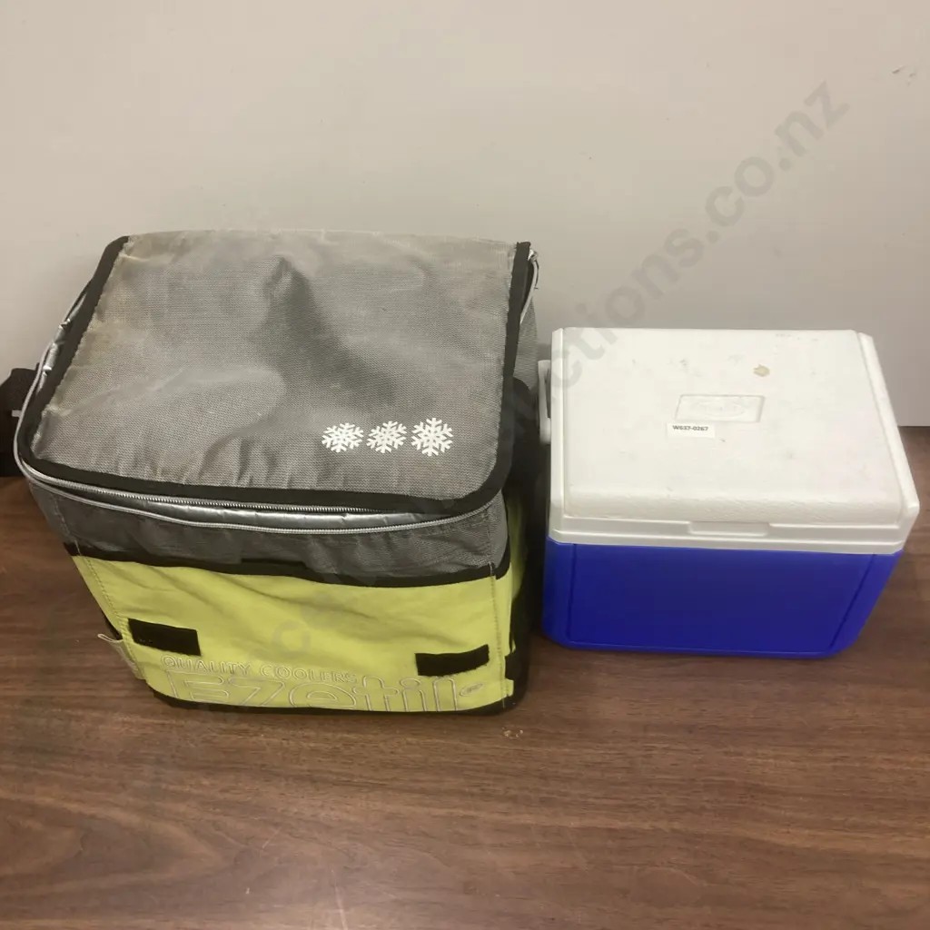 2 x Small Coolers, Bottle Capper, Blanket Etc Image 1++