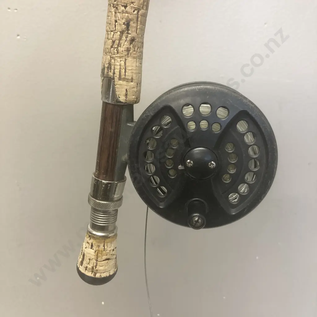 Composite Trout Rod & Reel, LFR8578 Rod & Hard Tube Case Image 1++
