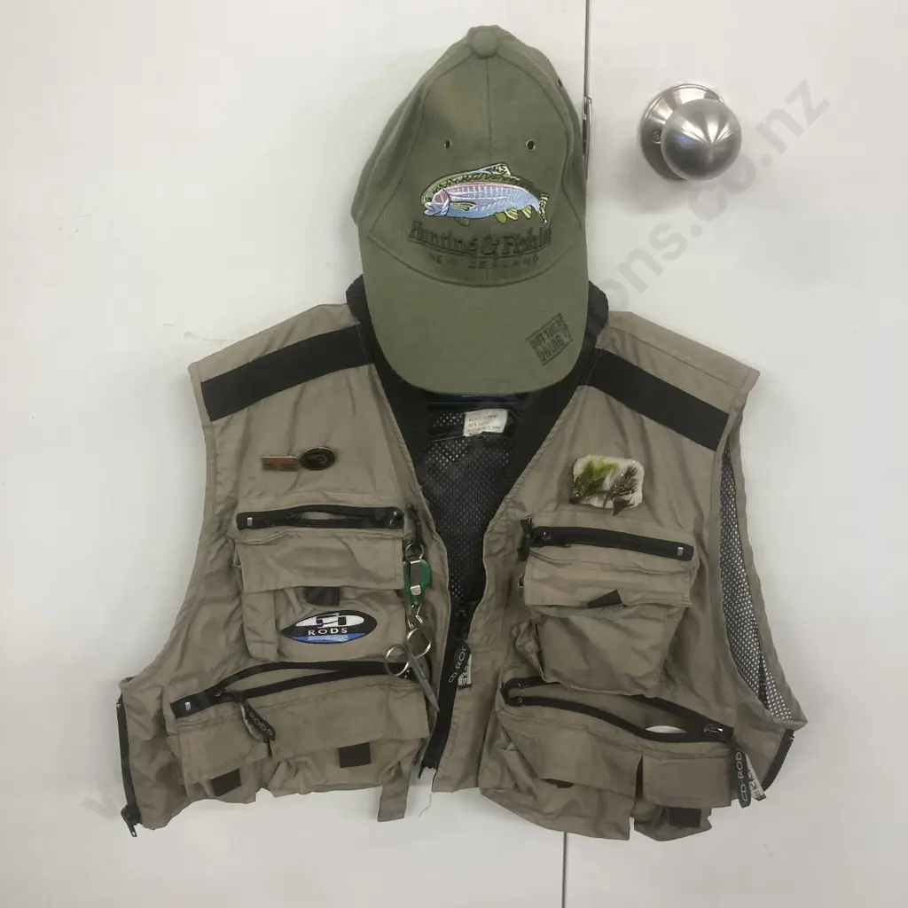 CD Rods Fly Fishing Vest With a Hunting & Fishing "Trout" Cap Image 1++