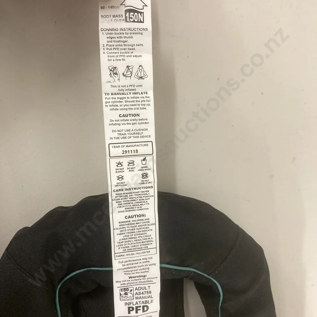 Edge 150N Manual Inflatable Lifejacket, Adult (AS4758) Image 1++