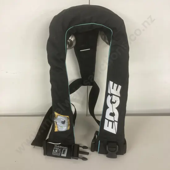 Edge 150N Manual Inflatable Lifejacket, Adult (AS4758)