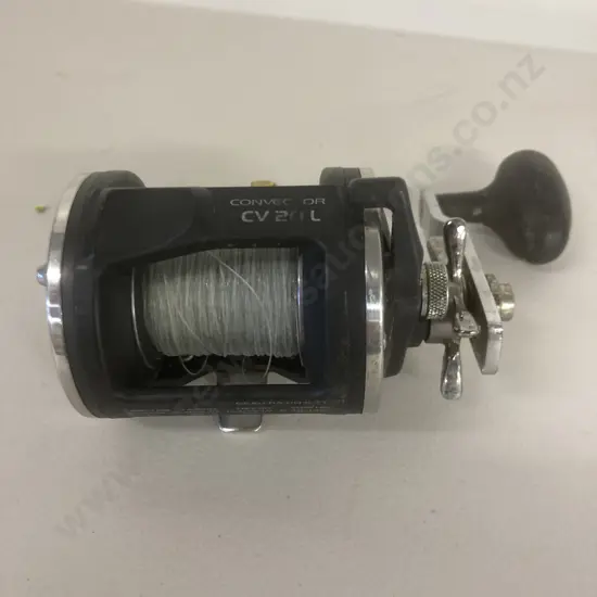 Okuma Convector CV 20L Star Drag Levelwind Trolling Reel