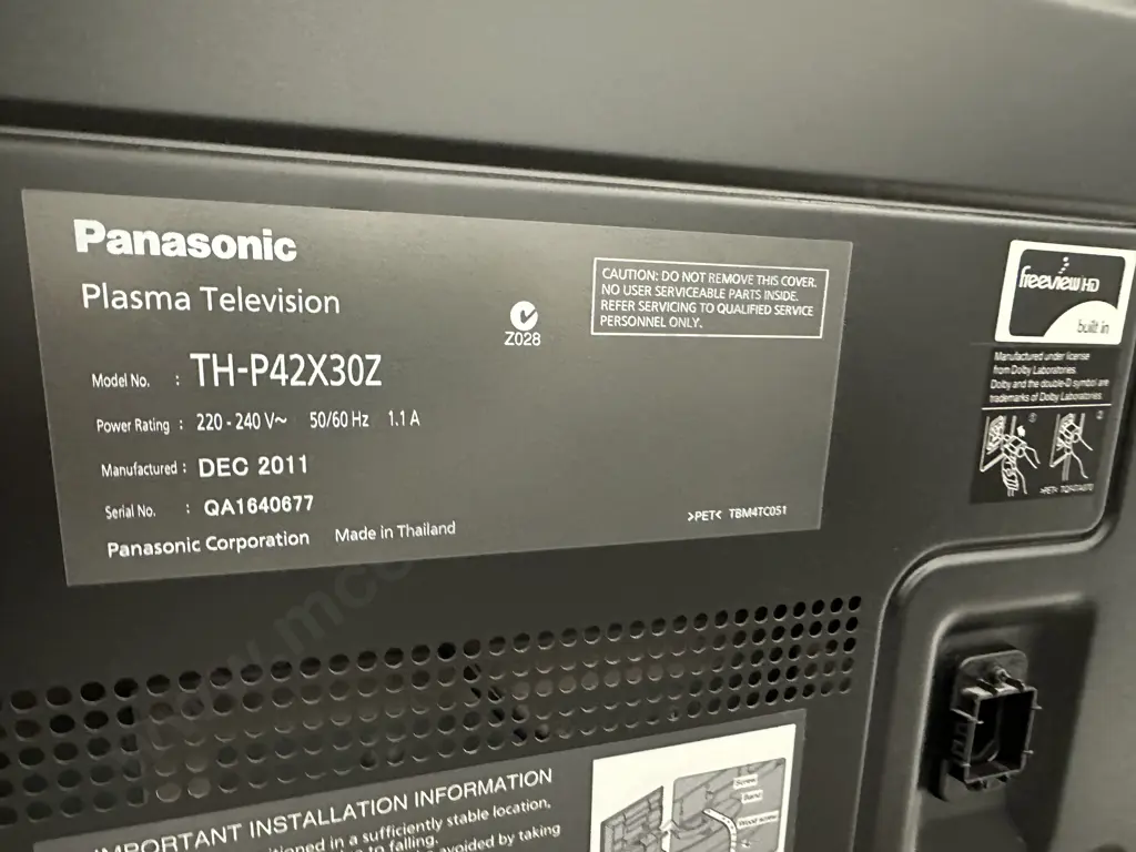 Panasonic 42" Plasma Tv With Remote Control, Model TH-P42X30Z, Freeview Built In Image 1++