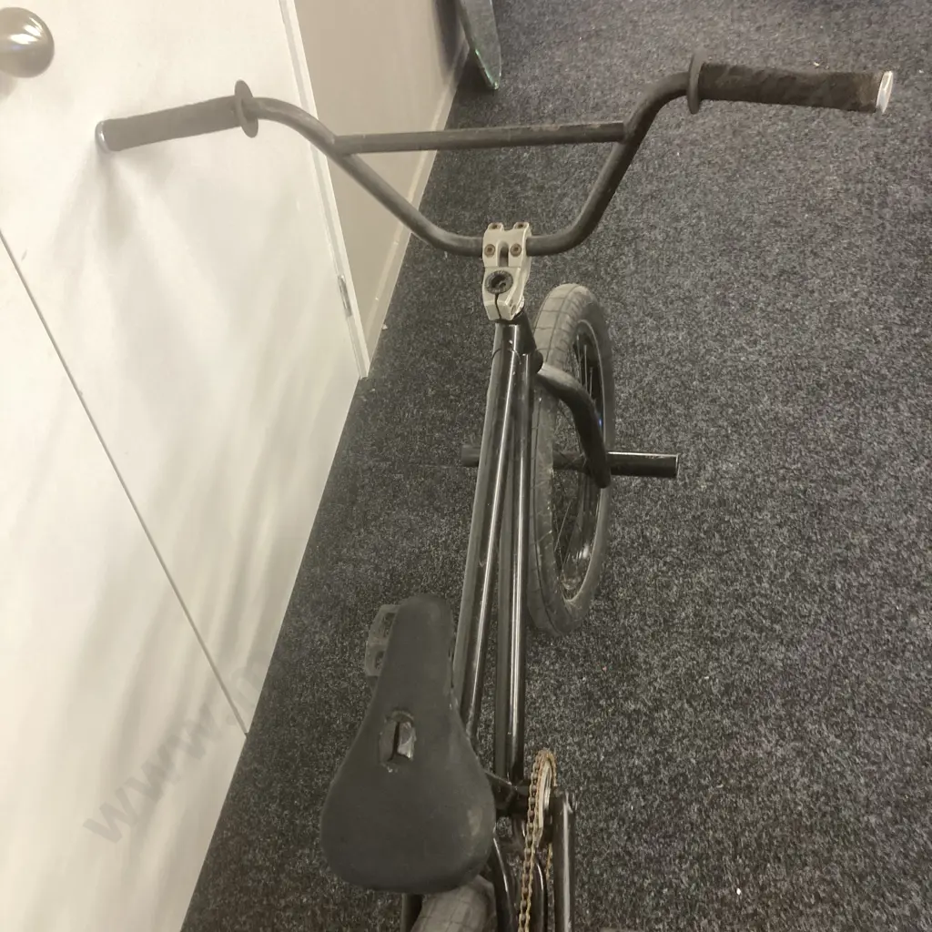 Black BMX With Pegs Image 1++