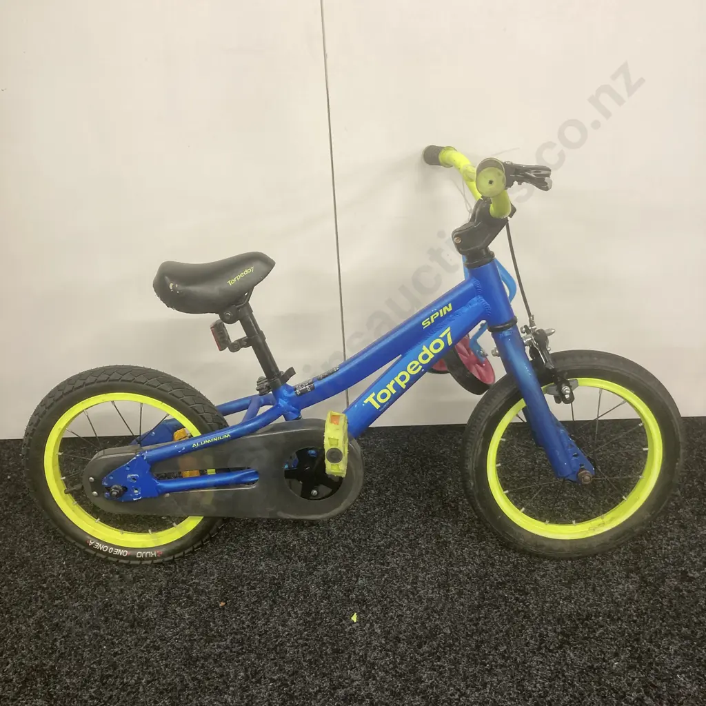 Torpedo7 Spin Childs Bike, Blue & Lime Green, With Training Wheels Image 1++