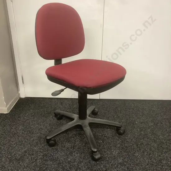 Gaslift Office Chair - Avant Axent Burgundy, Mobile