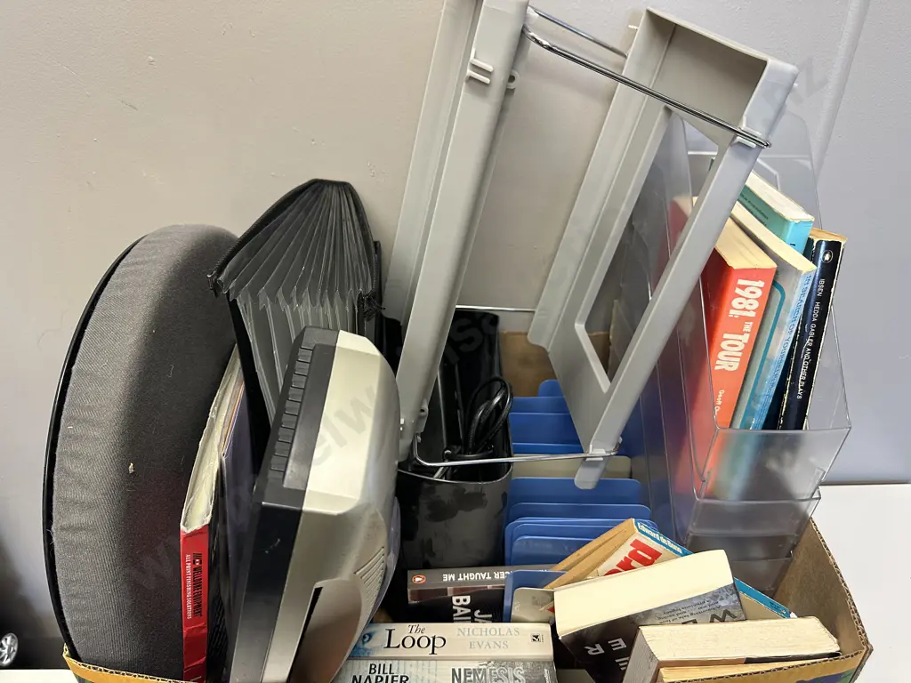 Stationary Items Including Laminator & Sleeves, Paper Shredder, Books Etc Image 1++