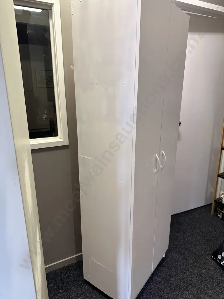 White Double Door Cupboard, Curved White Handles, 3 Shelves, H181 W60 D40cm (Rough Condition) Image 1++