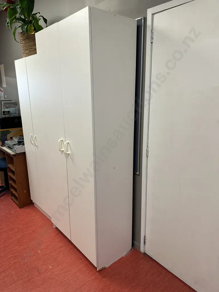 White Double Door Cupboard, White Handles, 3 Shelves, H196 W80 D43cm Image 1++