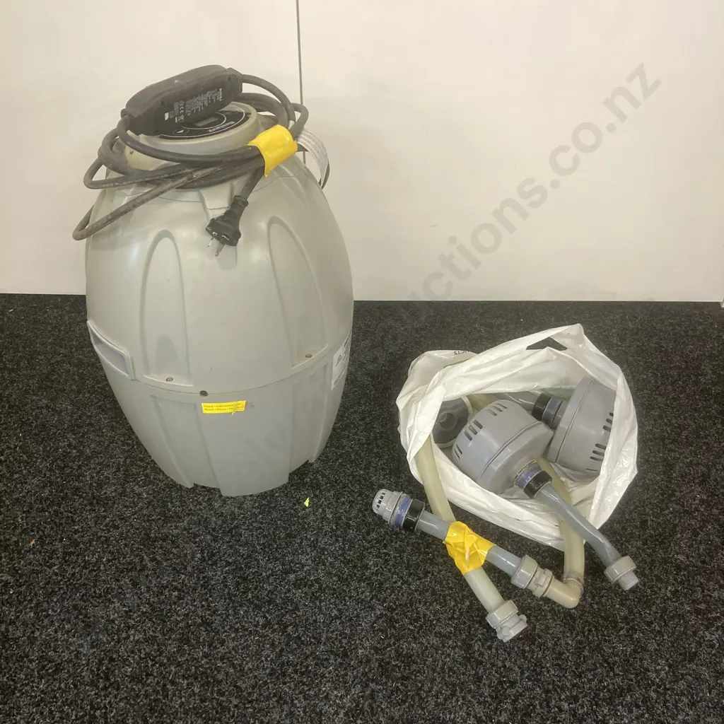 Bestway Lay-Z-Spa Model #54286 Pump & Heating Unit With Filters Image 1++