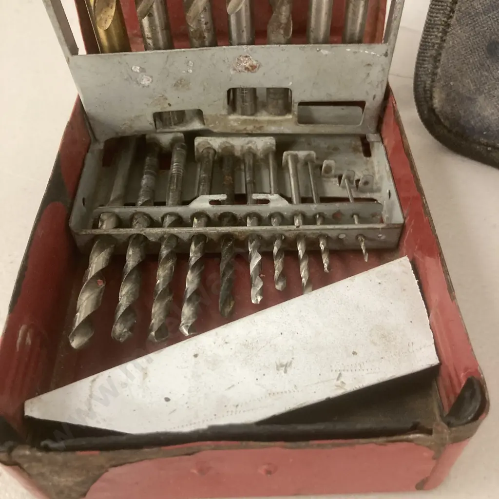Irwin Spade Bit Set & Red Container With Drill Bits Image 1++