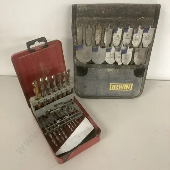 Irwin Spade Bit Set & Red Container With Drill Bits