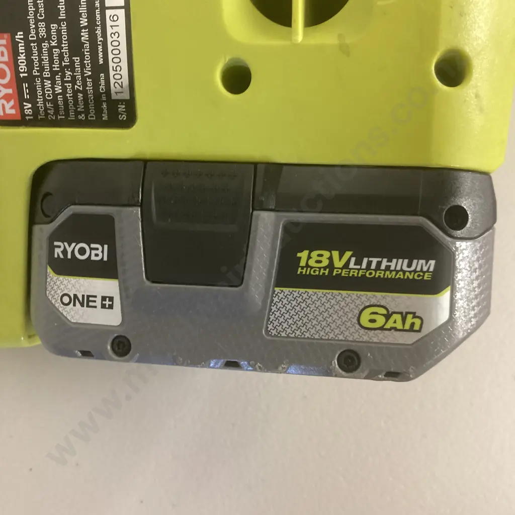 Ryobi 18V ONE+ Cordless Blower Skin CBL1802 With 6Ah & 5Ah Batteries (No Charger) Image 1++