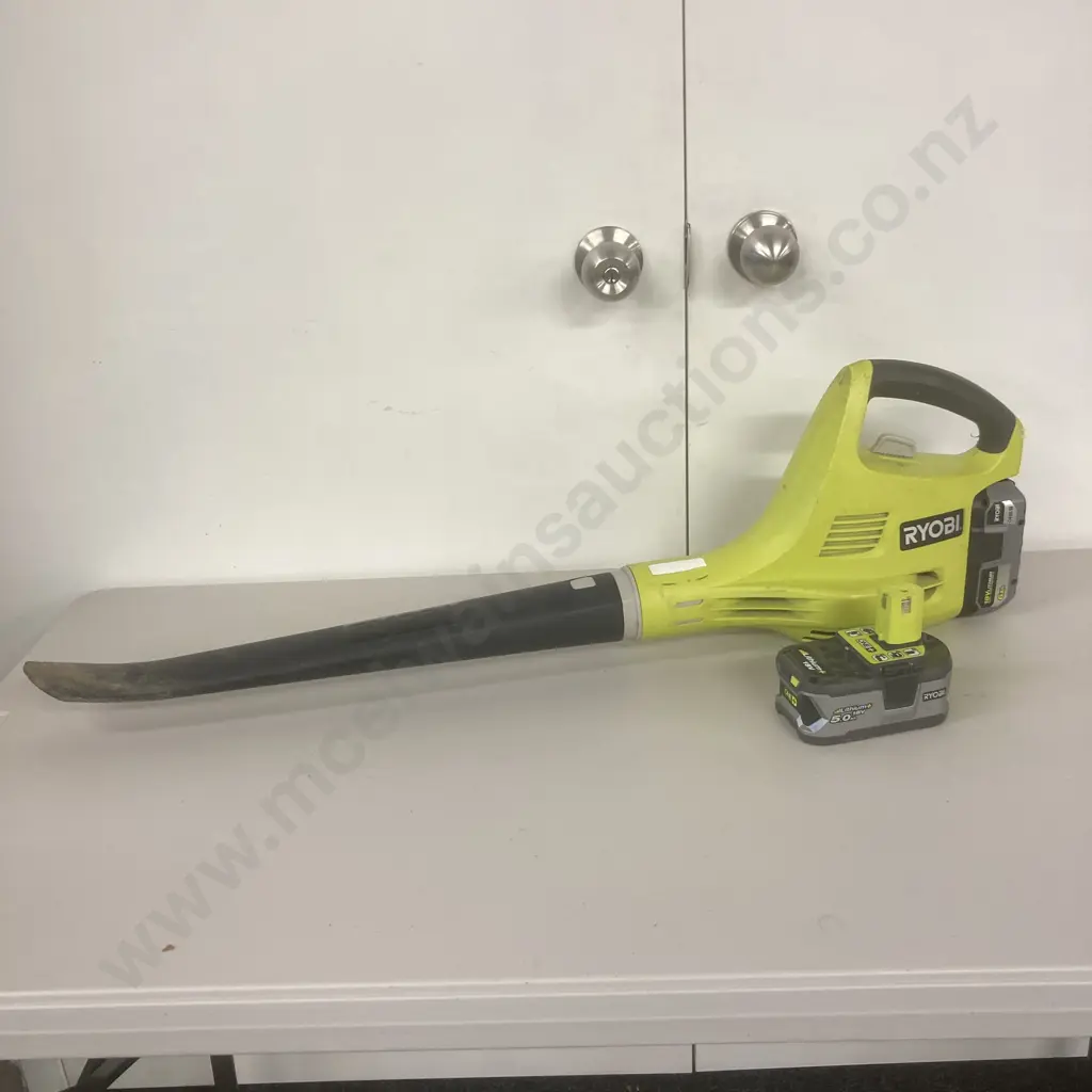 Ryobi 18V ONE+ Cordless Blower Skin CBL1802 With 6Ah & 5Ah Batteries (No Charger) Image 1++