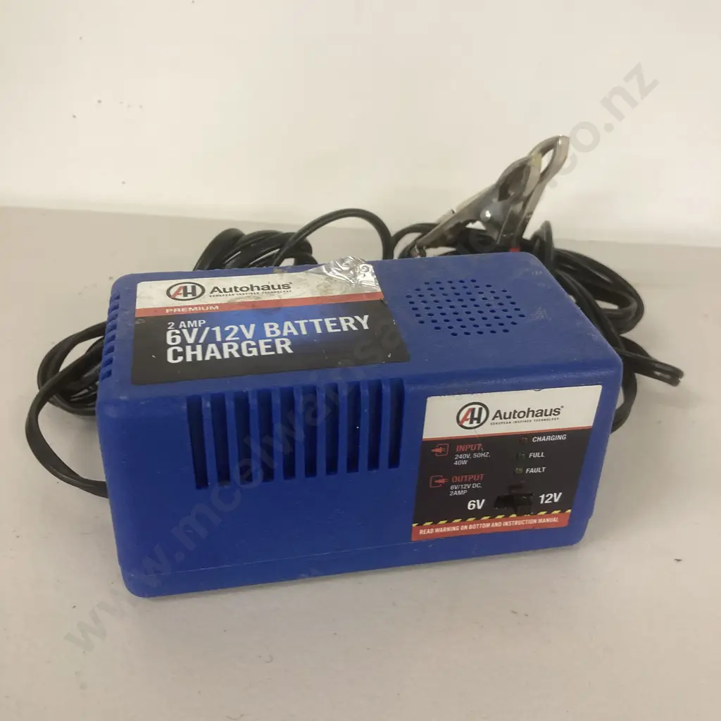 Autohaus Car Battery Charger 6V/12V 2.0 Amp Image 1++