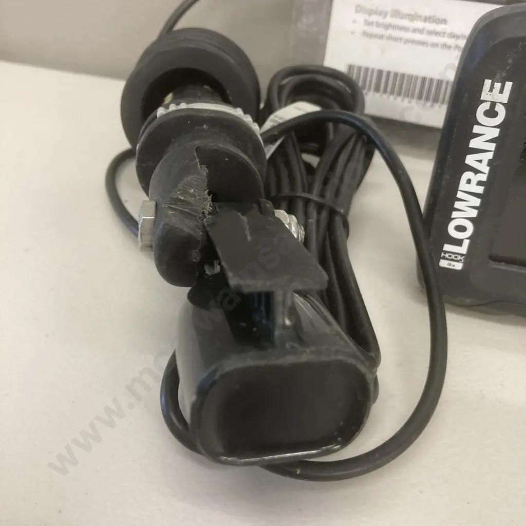 Lowrance Hook2 4x Fish Finder Image 1++