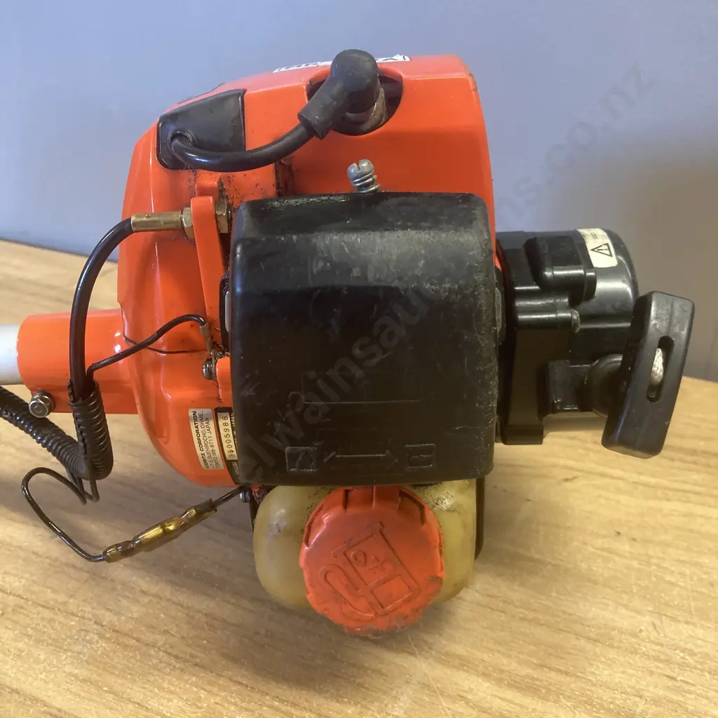 Echo Weedeater, Model SRM-2015Sl With Manual. Line, Oil, Harness Etc Image 1++