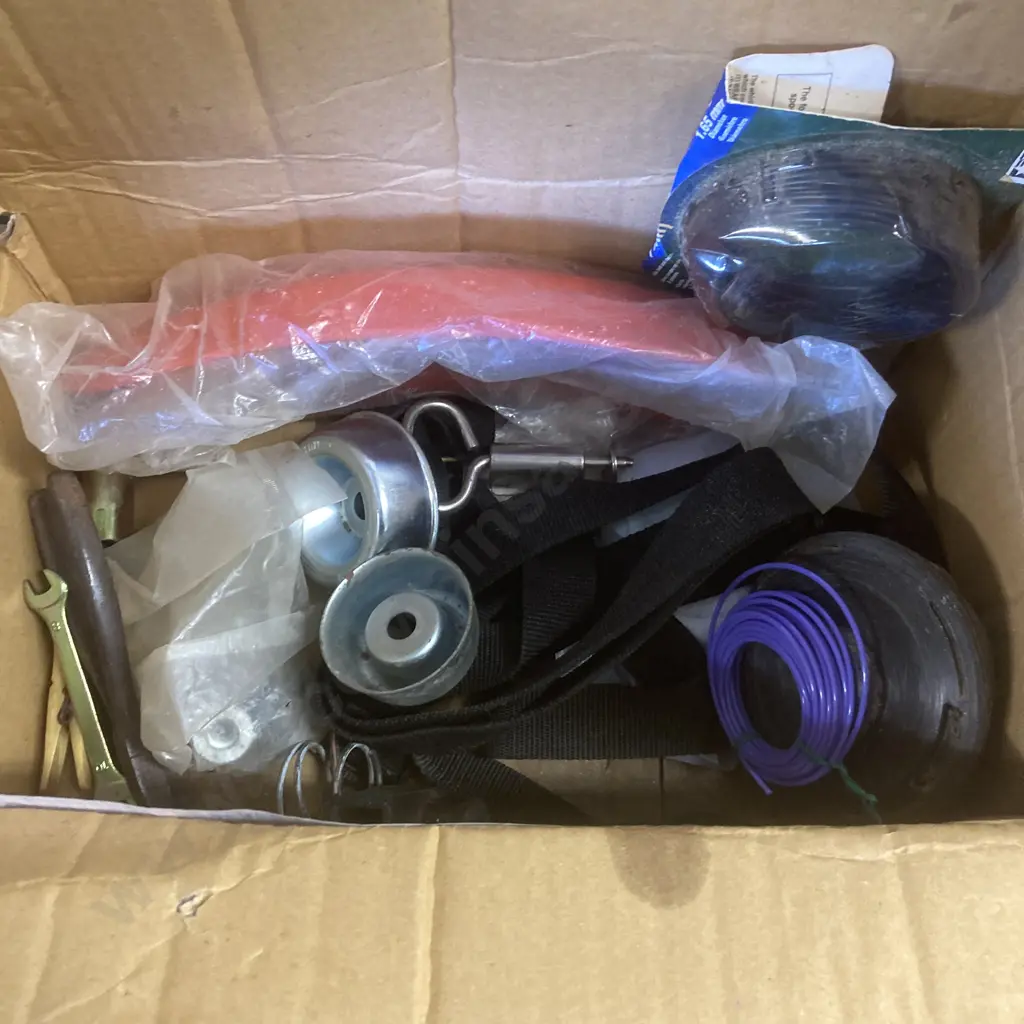 Echo Weedeater, Model SRM-2015Sl With Manual. Line, Oil, Harness Etc Image 1++