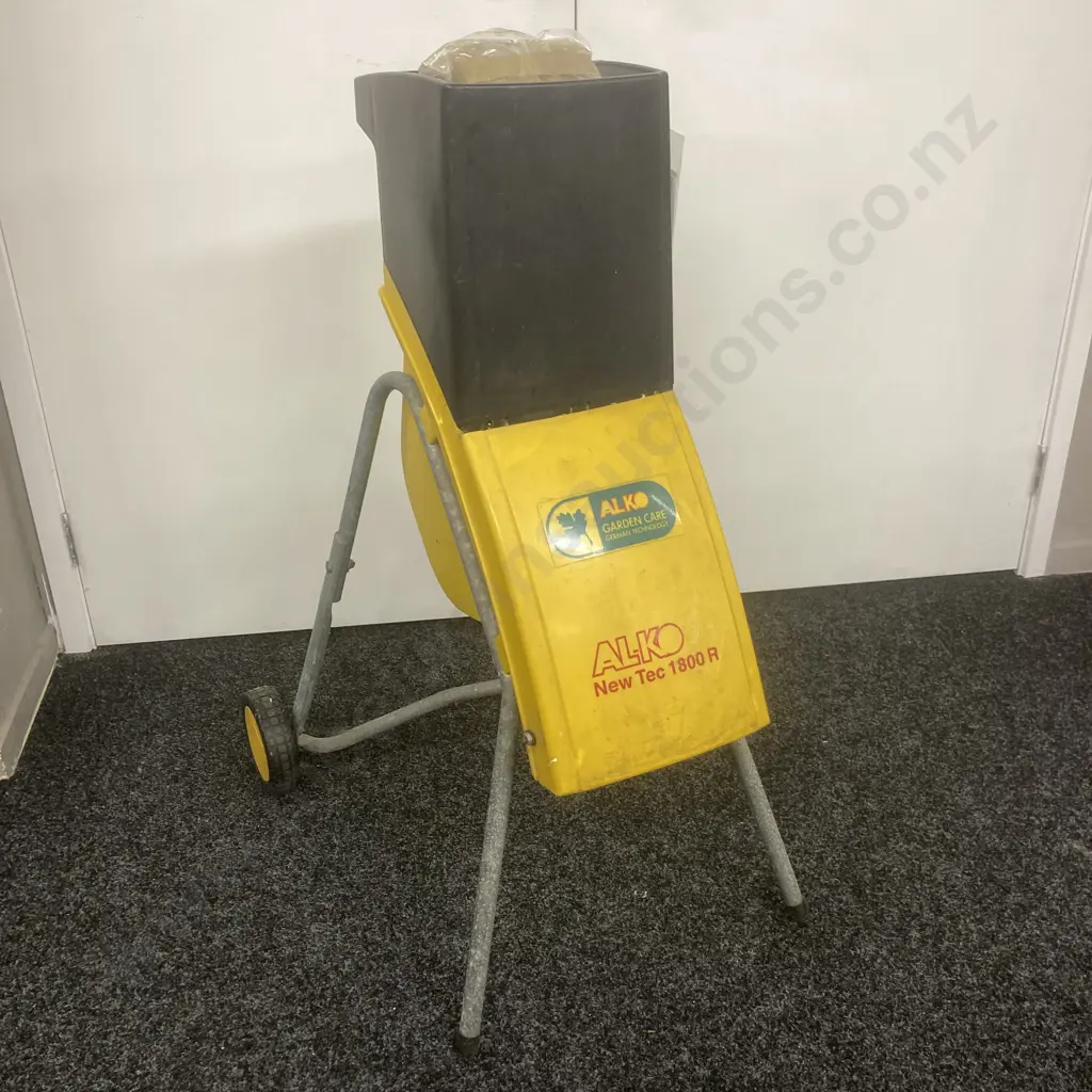 Alko New Tec 1800R Garden Mulcher Image 1++