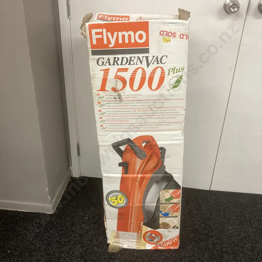 Flymo Garden Vac 1500 Plus Image 1++