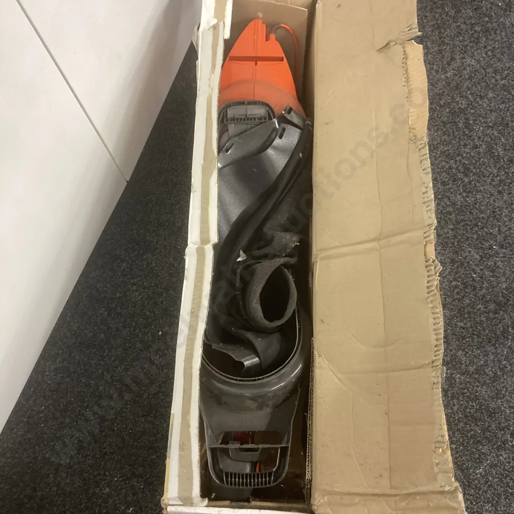 Flymo Garden Vac 1500 Plus Image 1++
