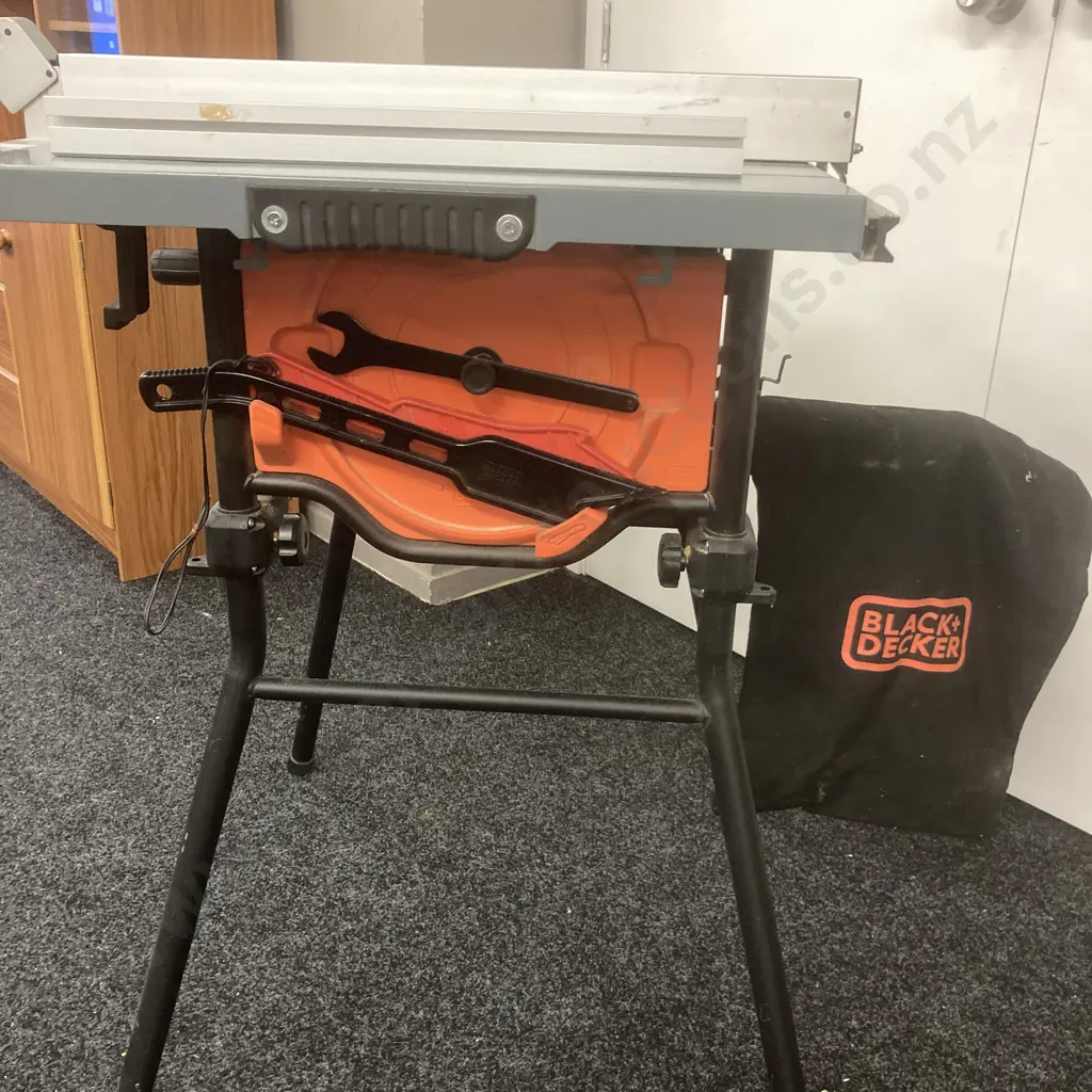 Black & Decker BES720-XE. 1800W 254mm Table Saw Image 1++