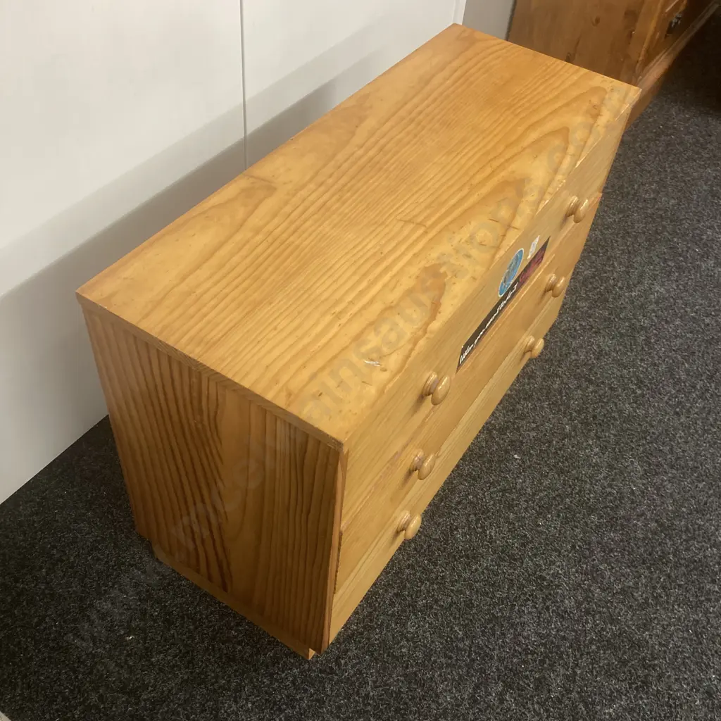 Pair of Pine 3 Drawer Lowboys, Varnish Finish, H59 W89.5 D35.5cm Image 1++
