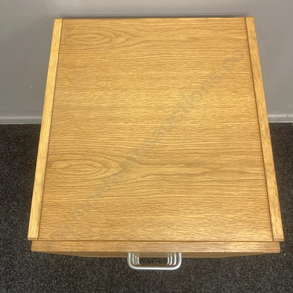 Vintage Oak 4 Drawer Mobile Unit, H65 W46 D52cm Image 1++