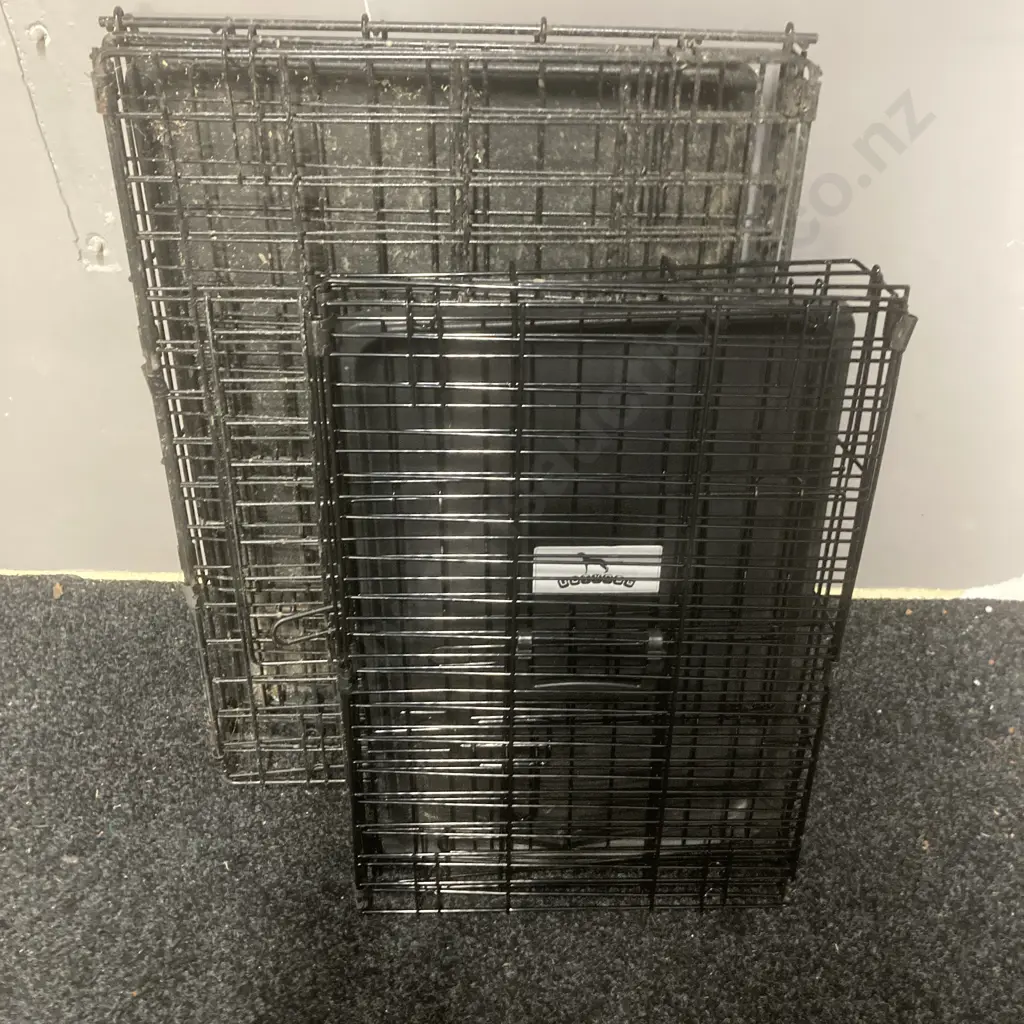 Pair of 2 Smaller Folding Dog Crates Image 1++