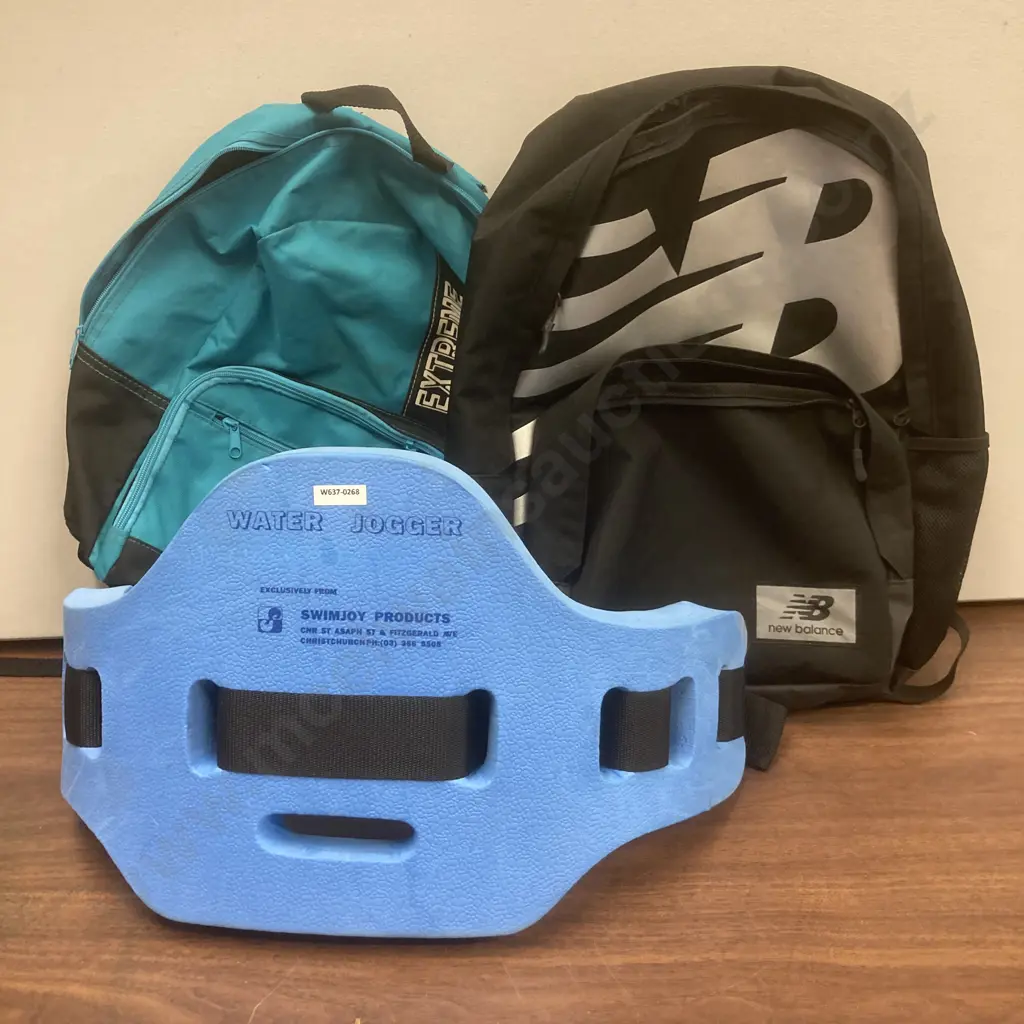 Water Jogger & 2 Kanpsacks Image 1++