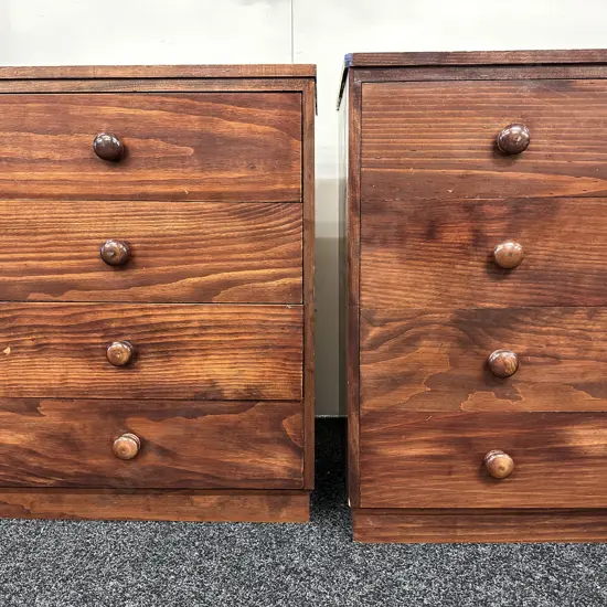 Solid Pine Colonial Style 4 Drawer Chests Of Drawers x 2