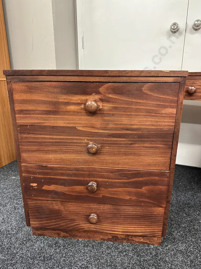 Solid Pine Colonial Style 4 Drawer Chest Of Drawers & 9 Drawer Student Desk Image 1++