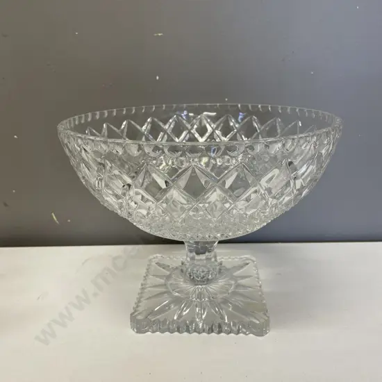 Large Heavy Cut Pedestal Bowl H19 Dai25cm