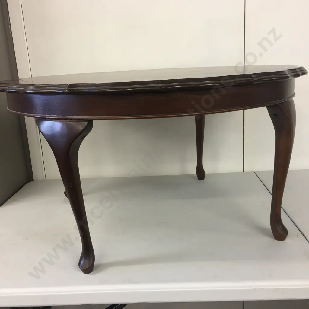 Queen Anne Style Round Occasional Table, Scalloped Edge, 42 x 79cm Image 1++