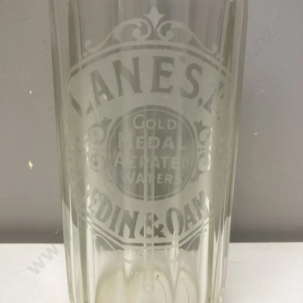 Vintage Lanes, Ltd Gold Medal Aerated Waters Dunedin & Oamaru Soda Syphon Image 1++